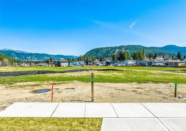 Photo 1 of Land for sale at 714 Cascade St, Leavenworth, WA 98826 | MLS# NWM2590070 | Listing updated on 2026-10-02