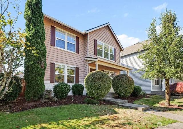 Photo 2 of Single family home for sale at 9941 228th Terrace Ne, Redmond, WA 98053 | MLS# NWM2590072 | Listing updated on 2026-10-02