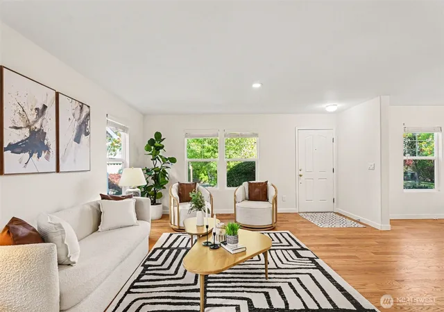 Photo 4 of Single family home for sale at 9941 228th Terrace NE, Redmond, WA 98053 | MLS# NWM2590072 | Listing updated on 2026-10-02