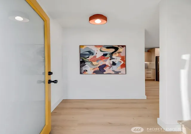 Photo 4 of Townhouse for sale at 4411 S Holly St, Seattle, WA 98118 | MLS# NWM2590076 | Listing updated on 2026-10-01