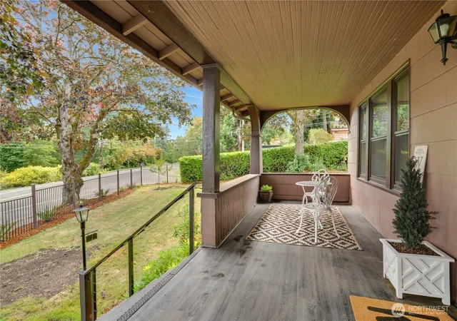Photo 2 of Single family home for sale at 11457 Glendale Way S, Seattle, WA 98168 | MLS# NWM2590084 | Listing updated on 2026-10-13