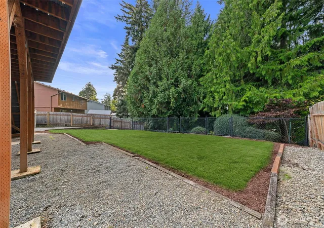 Photo 3 of Single family home for sale at 4002 Sw 333rd Street, Federal Way, WA 98023 | MLS# NWM2590092 | Listing updated on 2026-10-02