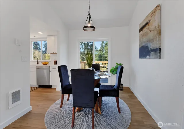 Photo 4 of Single family home for sale at 9435 Summerfield Loop SE, Olympia, WA 98513 | MLS# NWM2590116 | Listing updated on 2026-10-02