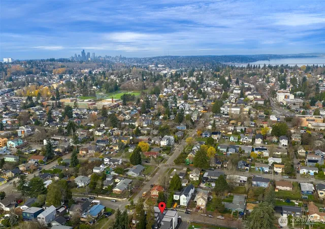 Photo 3 of Townhouse for sale at 4405 S Holly St, Seattle, WA 98118 | MLS# NWM2590117 | Listing updated on 2026-10-01