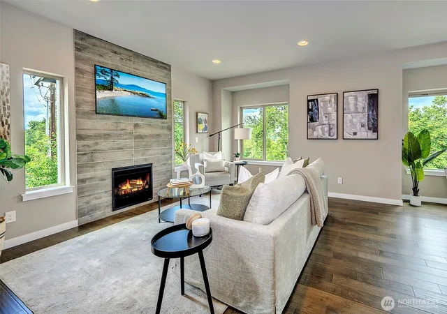 Photo 4 of Single family home for sale at 16301 Main View Ln NE, Duvall, WA 98019 | MLS# NWM2590120 | Listing updated on 2026-10-02