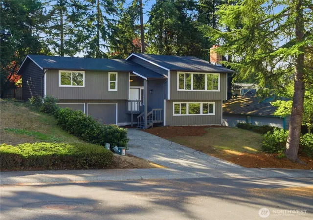 Photo 1 of Single family home for sale at 217 S 315th Place, Federal Way, WA 98003 | MLS# NWM2590125 | Listing updated on 2026-10-02
