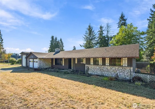 Single family home for sale at 316 Downing Rd, Centralia, WA 98531 | MLS# NWM2590141