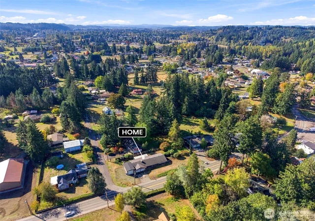 Photo 3 of Single family home for sale at 316 Downing Rd, Centralia, WA 98531 | MLS# NWM2590141 | Listing updated on 2026-10-02