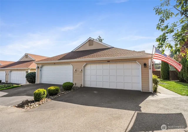 Condo for sale at 2536 N Narrows Dr #10, Tacoma, WA 98406 | MLS# NWM2590157