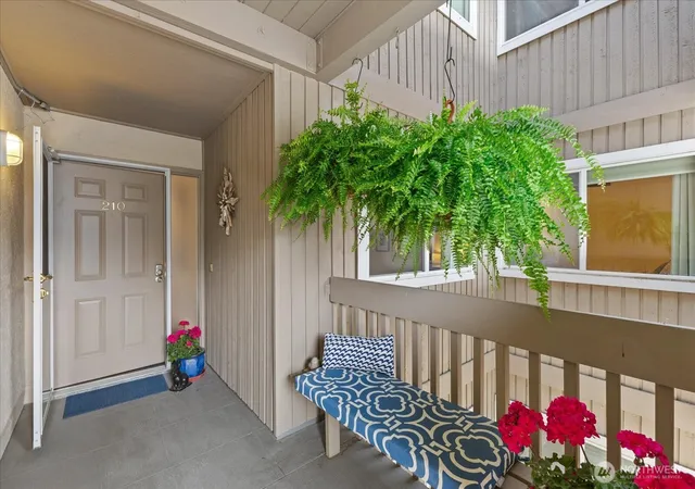 Photo 3 of Condo for sale at 9715 NE Juanita Dr #210B, Kirkland, WA 98034 | MLS# NWM2590171 | Listing updated on 2026-10-01
