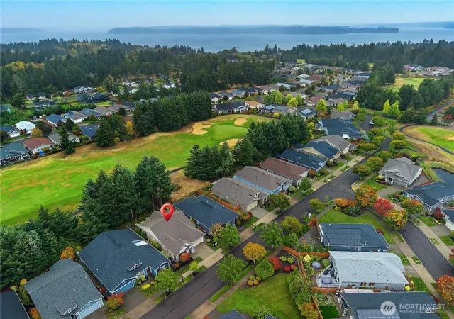 Photo 3 of Single family home for sale at 5009 Orcas St Ne, Olympia, WA 98516 | MLS# NWM2590172 | Listing updated on 2026-10-03