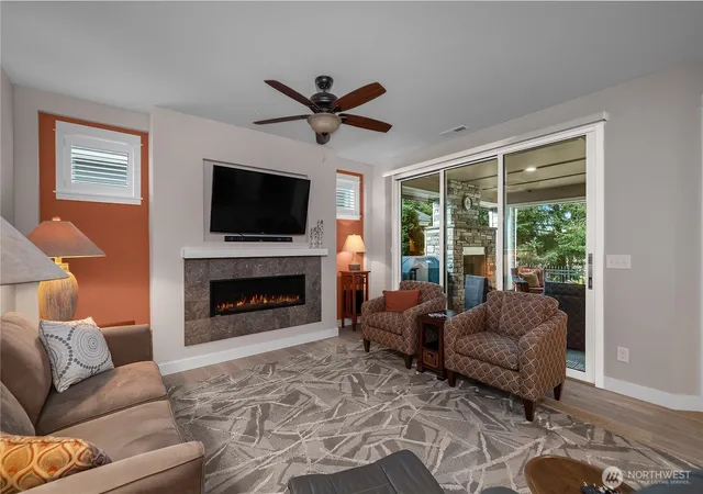 Photo 4 of Single family home for sale at 5009 Orcas St NE, Olympia, WA 98516 | MLS# NWM2590172 | Listing updated on 2026-10-03