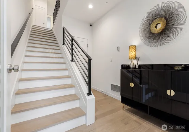 Photo 4 of Townhouse for sale at 18303 96th Avenue NE #B, Bothell, WA 98011 | MLS# NWM2590176 | Listing updated on 2026-10-02