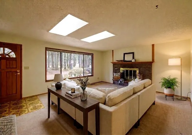 Photo 3 of Single family home for sale at 11125 Charm Rd Se, Rainier, WA 98576 | MLS# NWM2590184 | Listing updated on 2026-10-17