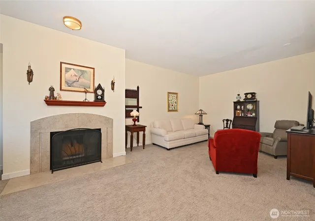 Photo 4 of Condo for sale at 6710 Parkpoint Way NE #E-402, Seattle, WA 98115 | MLS# NWM2590185 | Listing updated on 2026-10-02