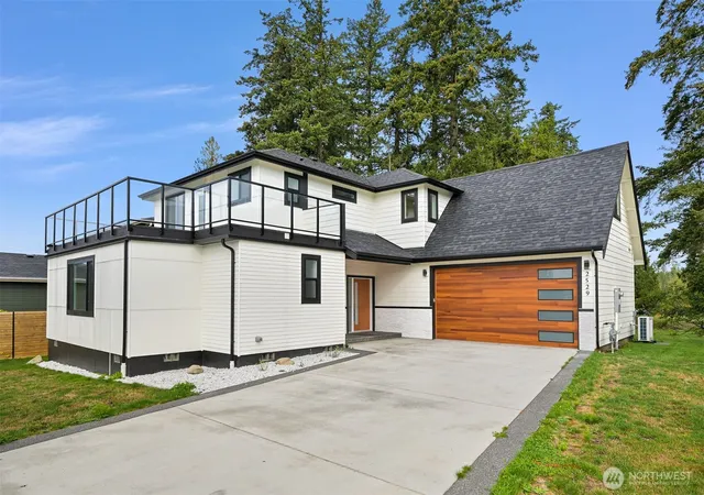 Single family home for sale at 2529 Bora Ct, Blaine, WA 98230 | MLS# NWM2590197