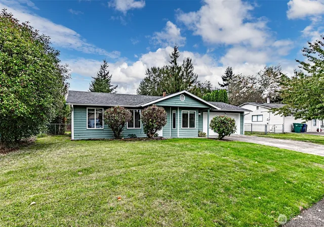 Photo 2 of Single family home for sale at 5826 37th Street SE, Auburn, WA 98092 | MLS# NWM2590201 | Listing updated on 2026-10-02