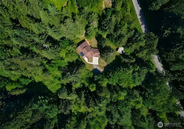Single family home for sale at 1012 Carlson Rd, Snohomish, WA 98290 | MLS# NWM2590202