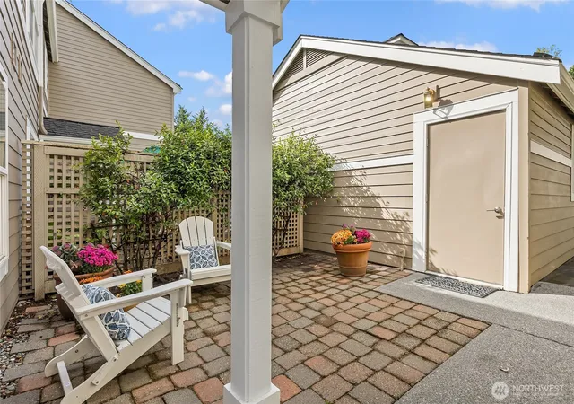 Photo 4 of Condo for sale at 1230 Weaver Rd NW #C-5, Bainbridge Island, WA 98110 | MLS# NWM2590203 | Listing updated on 2026-10-02