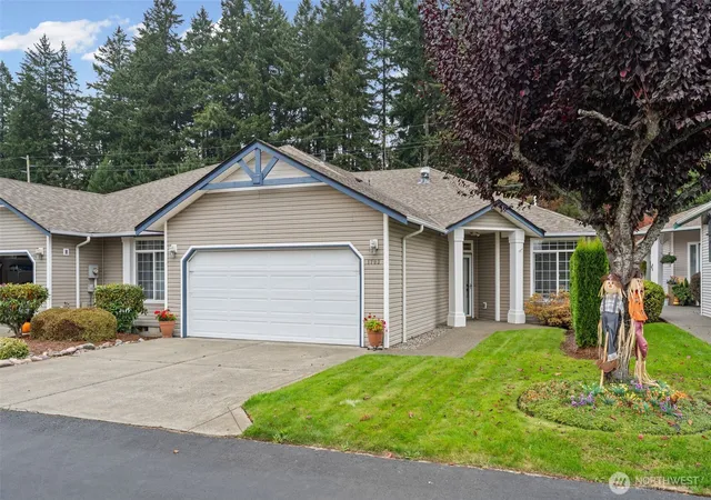 Photo 3 of Condo for sale at 1703 135th Street E, Tacoma, WA 98445 | MLS# NWM2590206 | Listing updated on 2026-10-19