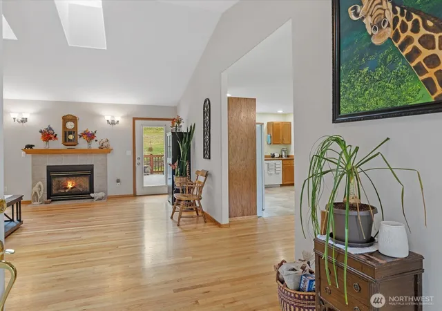 Photo 4 of Single family home for sale at 6109 157th Avenue SE, Snohomish, WA 98290 | MLS# NWM2590207 | Listing updated on 2026-10-03