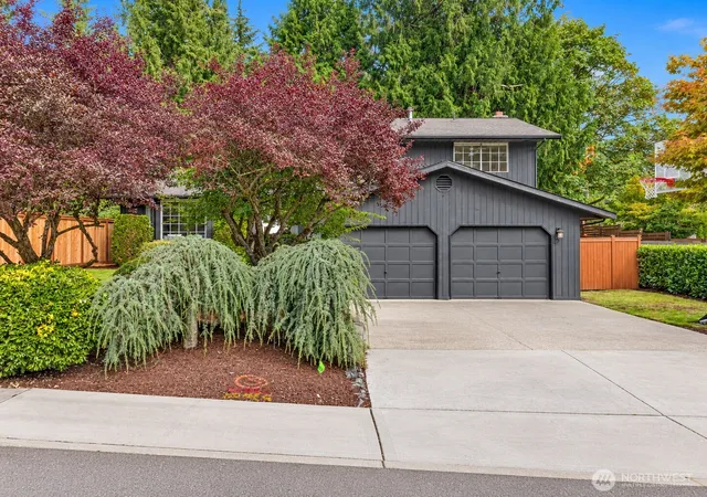 Single family home for sale at 11228 108th Avenue NE, Kirkland, WA 98033 | MLS# NWM2590209