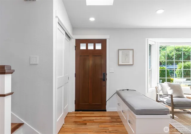 Photo 3 of Single family home for sale at 11228 108th Avenue NE, Kirkland, WA 98033 | MLS# NWM2590209 | Listing updated on 2026-10-02