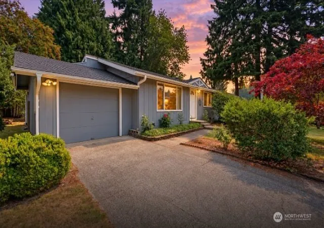 Photo 2 of Single family home for sale at 13611 62nd Avenue Se, Everett, WA 98208 | MLS# NWM2590213 | Listing updated on 2026-10-02