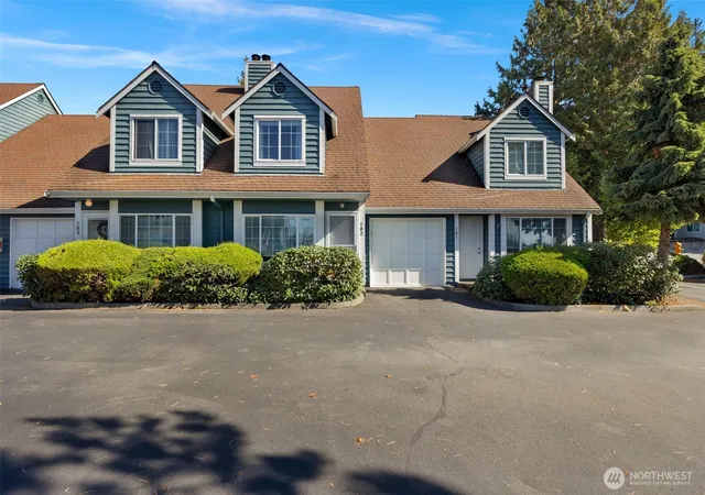 Photo 1 of Townhouse for sale at 4307 164th Street Sw #102, Lynnwood, WA 98087 | MLS# NWM2590219 | Listing updated on 2026-10-11