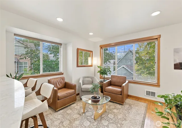 Photo 4 of Townhouse for sale at 5252 12th Avenue NE #B, Seattle, WA 98105 | MLS# NWM2590225 | Listing updated on 2026-10-02