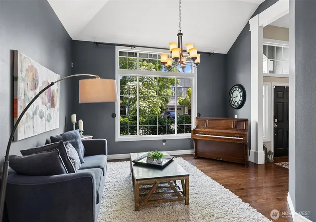 Photo 4 of Single family home for sale at 2211 238th Place NE, Sammamish, WA 98074 | MLS# NWM2590235 | Listing updated on 2026-10-02