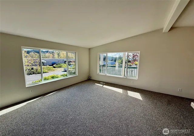 Photo 4 of Manufactured home for sale at 2602 View Pl, Anacortes, WA 98221 | MLS# NWM2590237 | Listing updated on 2026-10-06