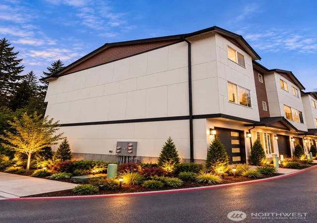 Photo 4 of Single family home for sale at 14820 44th Avenue #A1, Lynnwood, WA 98087 | MLS# NWM2590247 | Listing updated on 2026-10-22