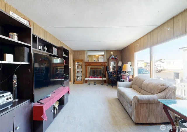 Photo 3 of Manufactured home for sale at 1341 Brooklyn Dr, Walla Walla, WA 99362 | MLS# NWM2590252 | Listing updated on 2026-10-08