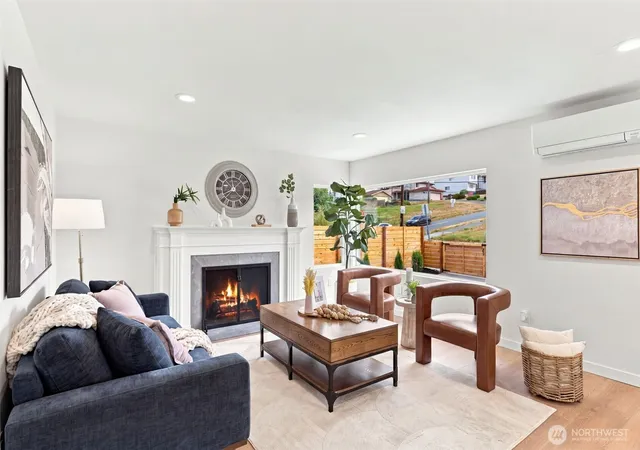 Photo 3 of Single family home for sale at 4807 15th Avenue S, Seattle, WA 98108 | MLS# NWM2590257 | Listing updated on 2026-10-03