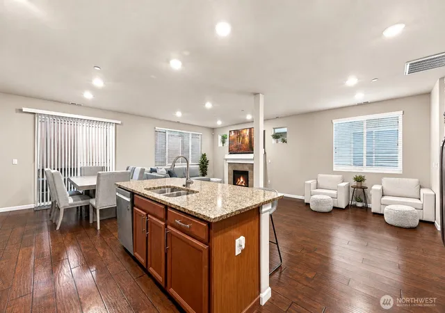 Photo 3 of Townhouse for sale at 2733 197th Lane Sw #B, Lynnwood, WA 98036 | MLS# NWM2590262 | Listing updated on 2026-10-02