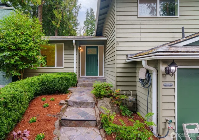 Photo 2 of Single family home for sale at 23811 Brier Rd, Brier, WA 98036 | MLS# NWM2590264 | Listing updated on 2026-10-02