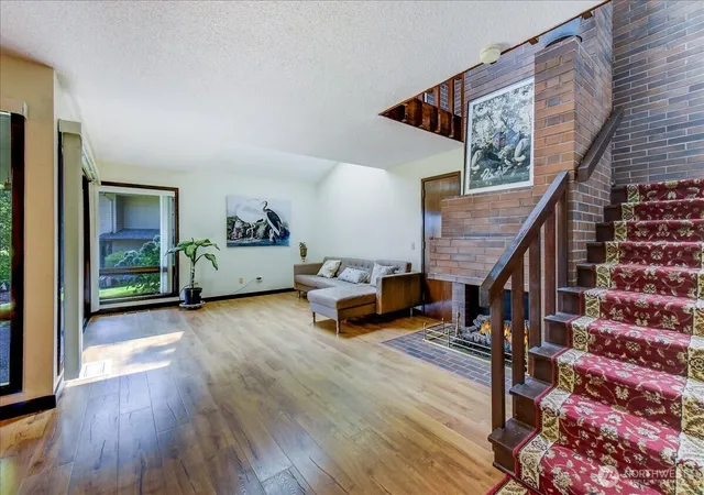 Photo 3 of Single family home for sale at 10830 Glen Acres Dr S #T9, Seattle, WA 98168 | MLS# NWM2590278 | Listing updated on 2026-10-02