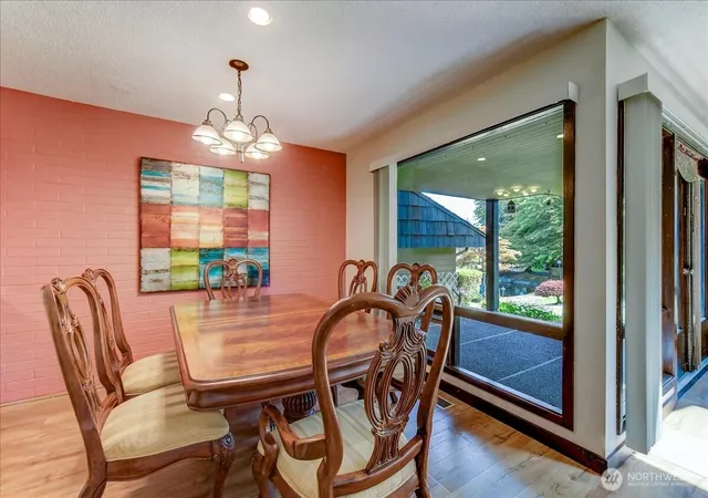 Photo 3 of Condo for sale at 10830 Glen Acres Dr S #T9, Seattle, WA 98168 | MLS# NWM2590278 | Listing updated on 2026-10-02