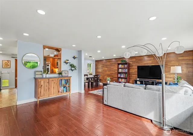 Photo 3 of Single family home for sale at 5604 123rd Avenue SE, Snohomish, WA 98290 | MLS# NWM2590285 | Listing updated on 2026-10-02