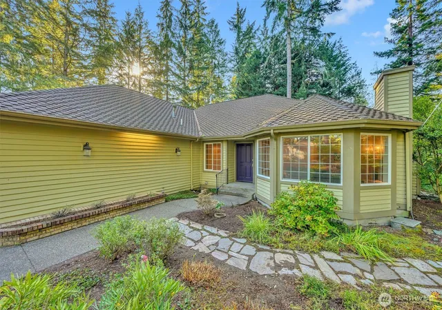 Photo 4 of Single family home for sale at 8402 90th Street Ct NW, Gig Harbor, WA 98332 | MLS# NWM2590293 | Listing updated on 2026-10-09