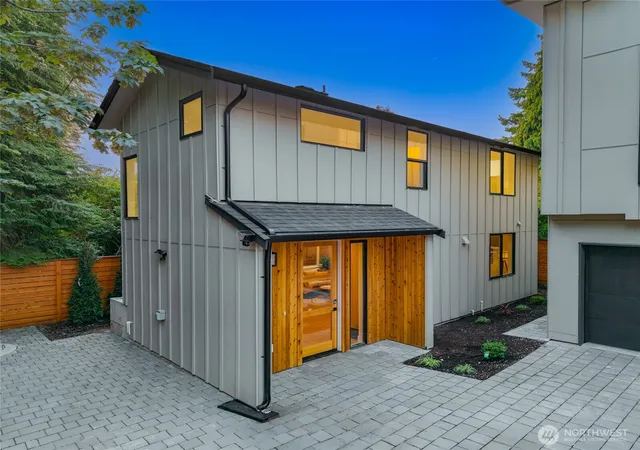 Condo for sale at 7531 31st Avenue NE, Seattle, WA 98115 | MLS# NWM2590297