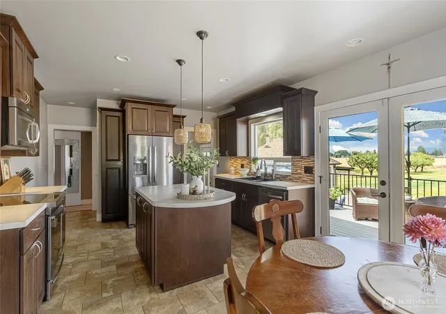Photo 4 of Single family home for sale at 17645 Mclean Rd, Mount Vernon, WA 98273 | MLS# NWM2590308 | Listing updated on 2026-10-02