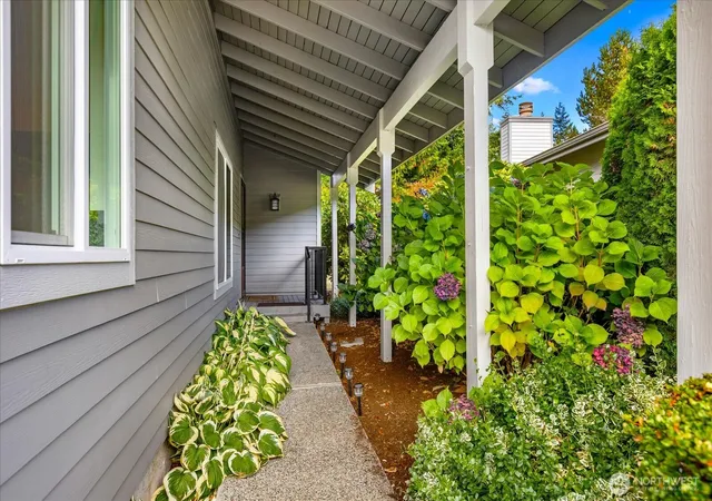 Photo 2 of Condo for sale at 1123 132nd Street Sw #D, Everett, WA 98204 | MLS# NWM2590317 | Listing updated on 2026-10-08