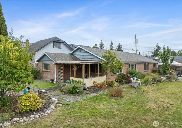 Single family home for sale at 702 E 51st Street, Tacoma, WA 98404 | MLS# NWM2590335