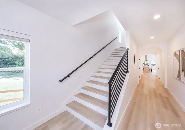 Photo 4 of House for sale at 3333 Nassau St, Everett, WA 98201 | MLS# NWM2590338 | Listing updated on 2026-10-02