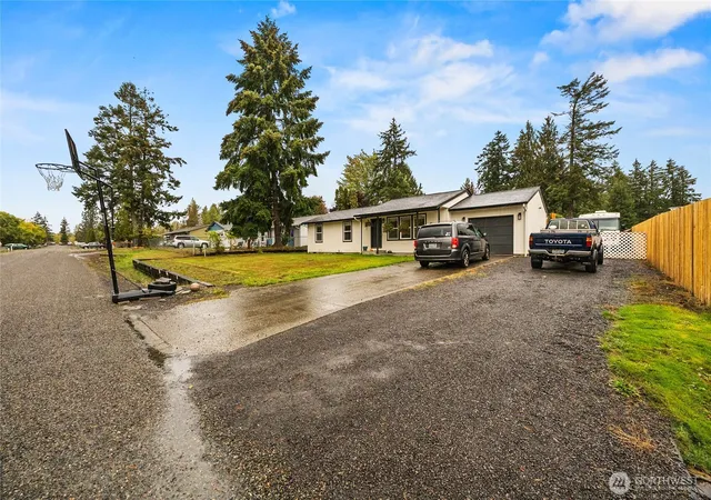 Photo 3 of Single family home for sale at 117 Memory Ln, Silverlake, WA 98645 | MLS# NWM2590352 | Listing updated on 2026-10-02