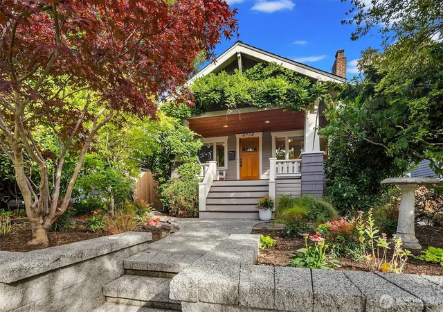 Single family home for sale at 6738 26th Avenue NW, Seattle, WA 98117 | MLS# NWM2590360