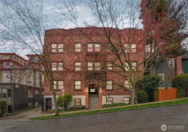 Photo 1 of Condo for sale at 516 E Thomas St #102, Seattle, WA 98102 | MLS# NWM2590372 | Listing updated on 2026-10-21