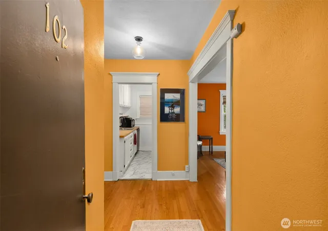 Photo 3 of Condo for sale at 516 E Thomas St #102, Seattle, WA 98102 | MLS# NWM2590372 | Listing updated on 2026-10-07
